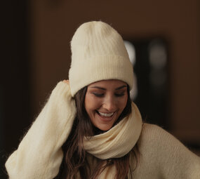 LYSE bonnet jaune clair