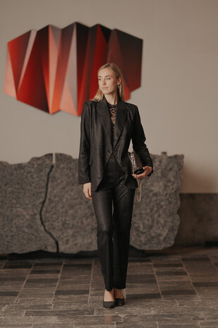 DORALIE blazer noir brillant