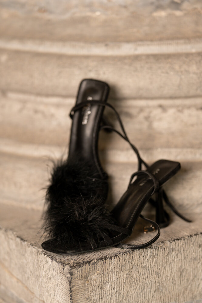 POMPOM escarpins noirs POMPOM escarpins noirs