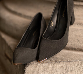 PRYA escarpins noirs