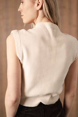 YSEULT blouse sans manches beige