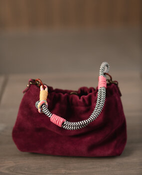 ELORE sac en daim bordeaux