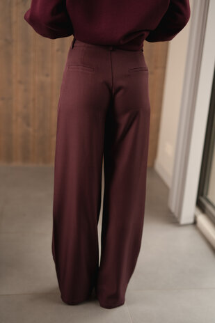 FREYJA pantalon aubergine