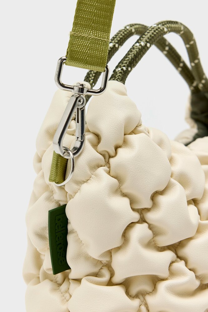 HELCRO sac à bandoulière matelassé bamboo / cream