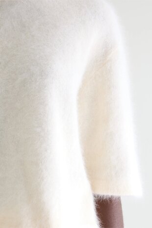 DIME pull en angora ecru