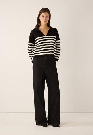 Pull à rayures avec collier noir/blanc cassé