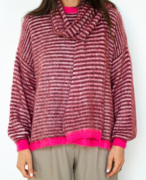 NAIRA pull + écharpe bordeaux