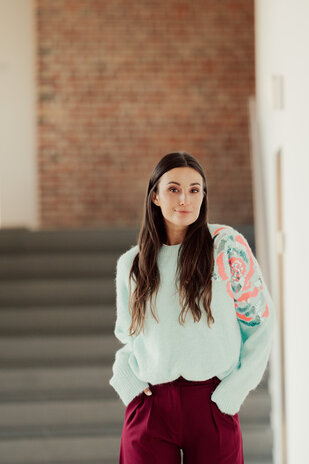 KALYRA pull à sequins vert clair KALYRA pull à sequins vert clair