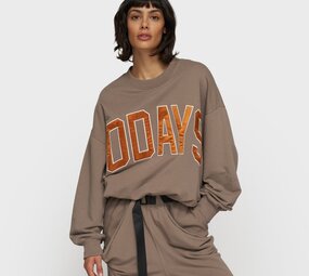 Pull de baseball 10 jours moonrock