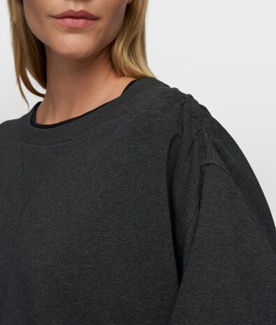 Pull court froncé antra melee