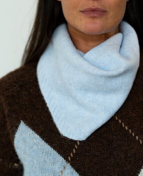 LUMEYA écharpe triangulaire bleu clair