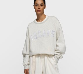Pull à message soft white melee