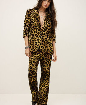 BA&SH BEAR modèle manches longues naturel