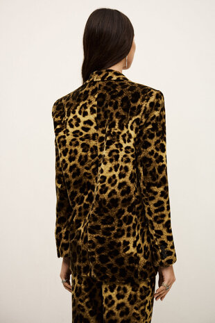 BA&SH BEAR modèle manches longues naturel