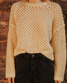 NYVARA pull en crochet jaune