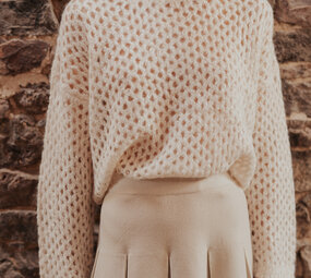 NYVARA pull en crochet beige