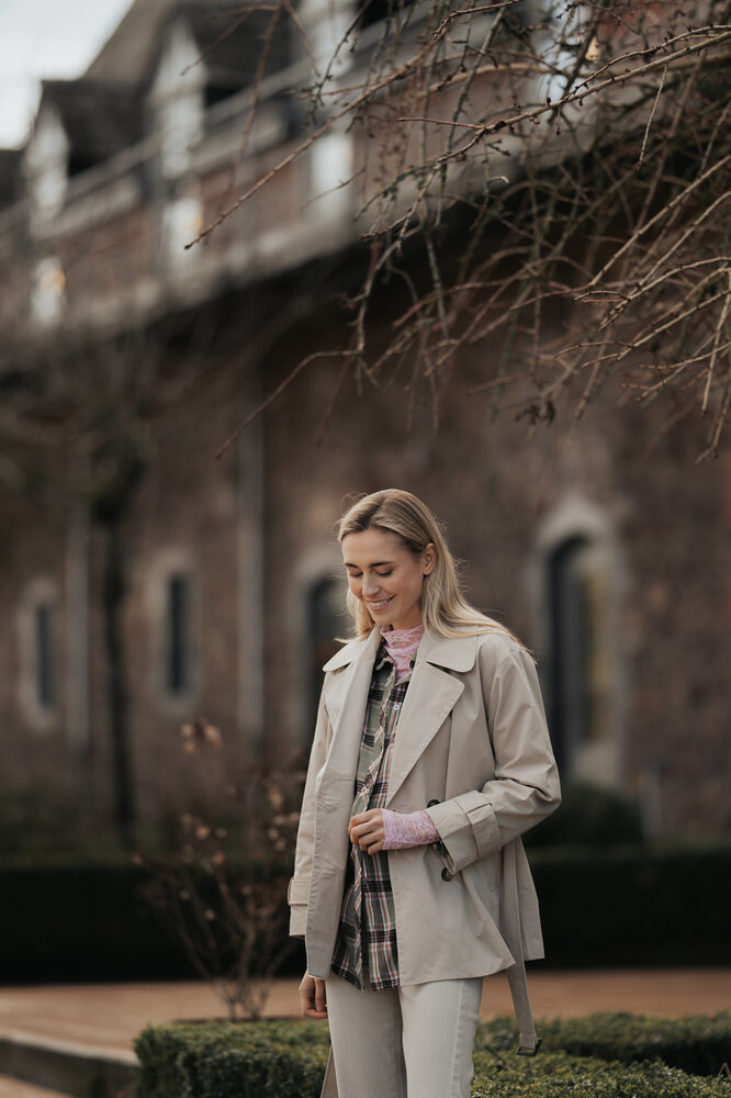 TALISSA trench court sable