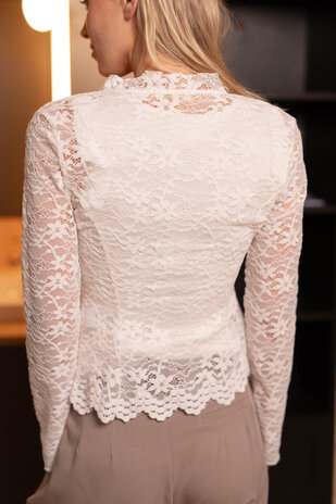 NALEYA top à dentelle blanc NALEYA top à dentelle blanc