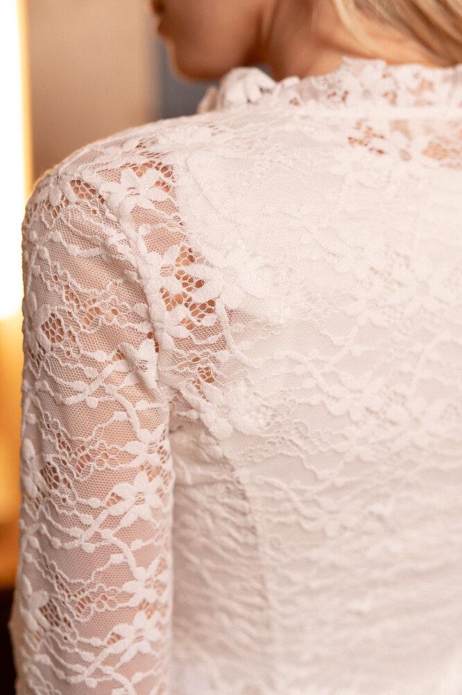 NALEYA top à dentelle blanc NALEYA top à dentelle blanc