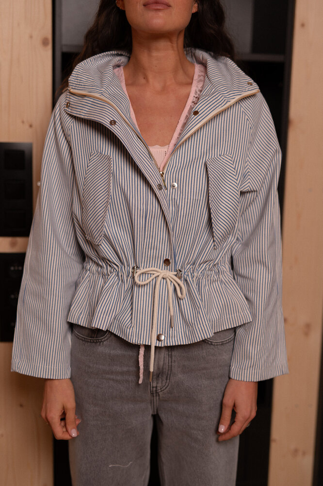 SELORA veste blanc/bleu