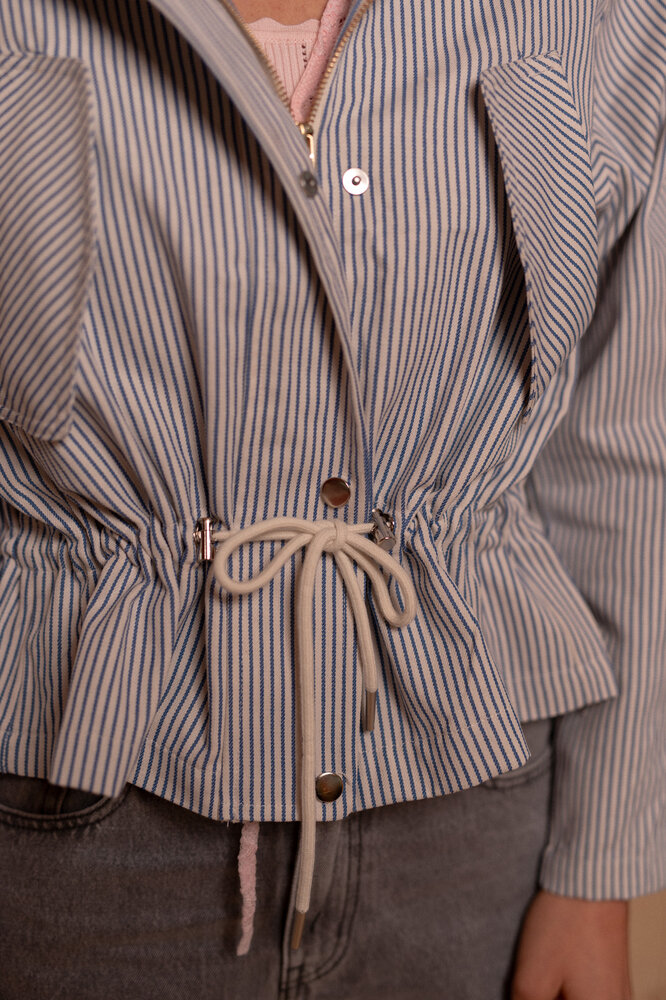 SELORA veste blanc/bleu