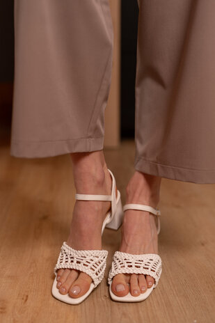 AELIANA talons blanc AELIANA talons blanc