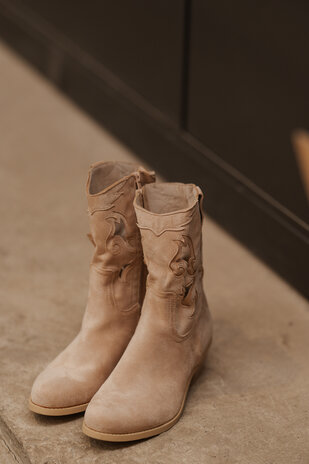 AVERYN bottines suédine beige