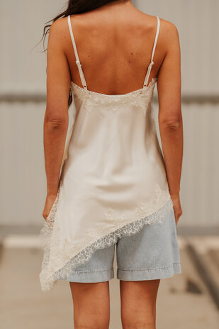 ORVELLA top a bretelle écru