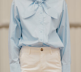 AVERYNA chemise bleu ciel