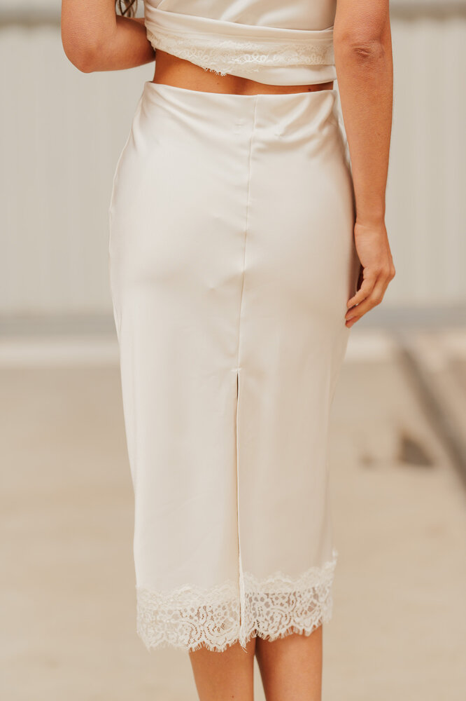 VELYRA longue jupe écru