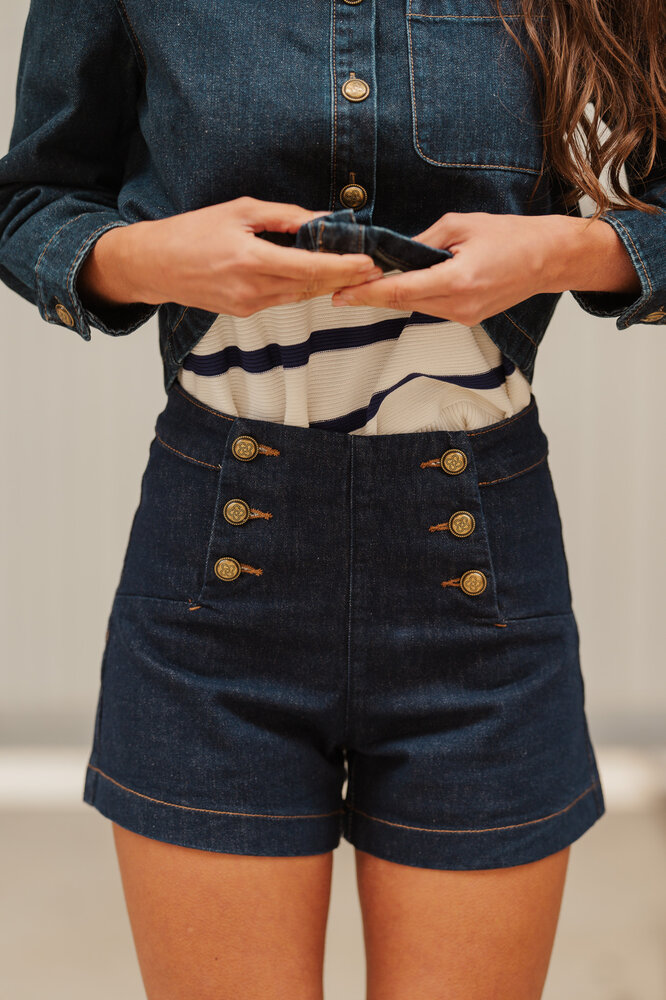 VICTORINETTE short brut