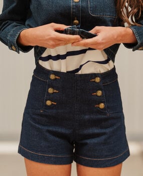 VICTORINETTE short brut