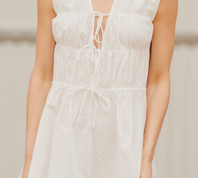 VELRA robe blanc