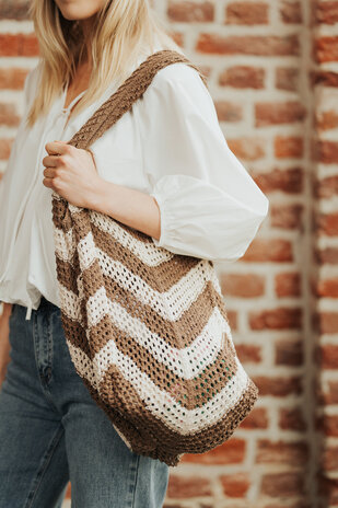 NORLYA sac en crochet chocolat NORLYA sac en crochet chocolat