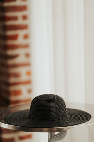 ORLYA chapeau noir ORLYA chapeau noir