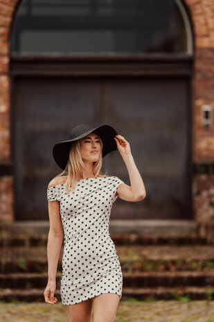 ORLYA chapeau noir ORLYA chapeau noir
