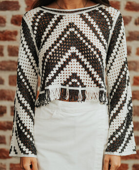 ALYRIA blouse en crochet noir/blanc