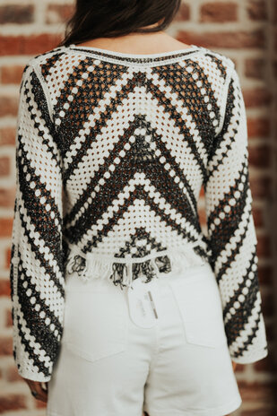 ALYRIA blouse en crochet noir/blanc
