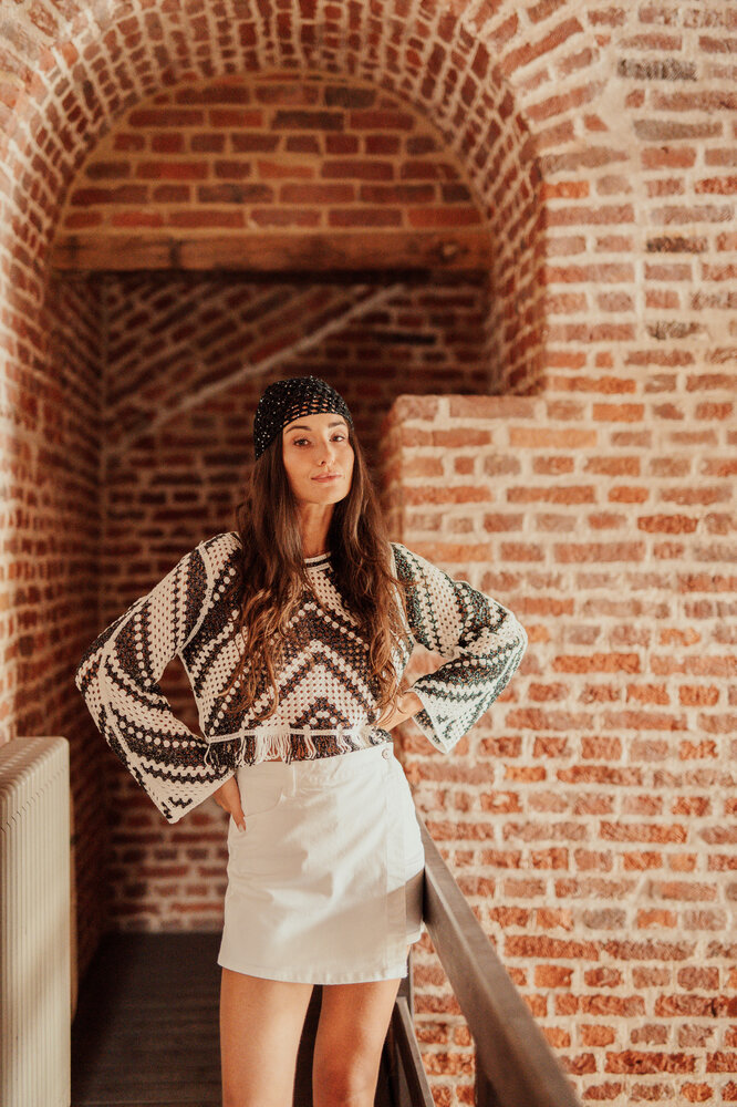 ALYRIA blouse en crochet noir/blanc