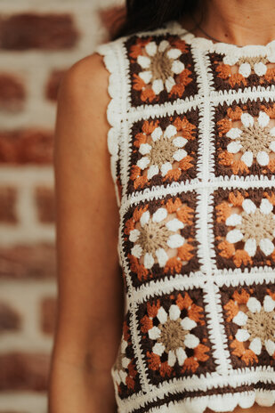 MIRELYA top en crochet marron MIRELYA top en crochet marron