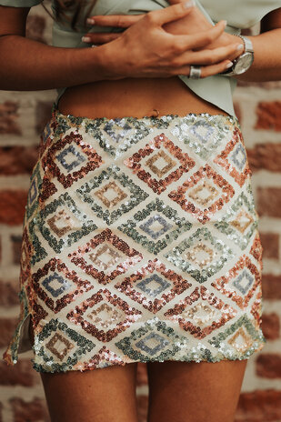 AVYA jupe à sequins beige