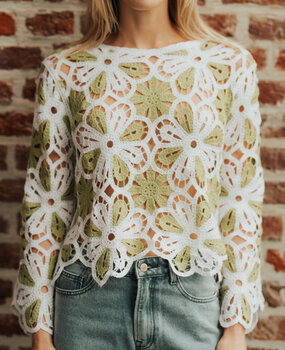 MAËLYSSE haut en crochet fleuri vert