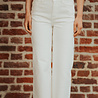 LOLA jean blanc droit à broderie anglaise LOLA jean blanc droit à broderie anglaise