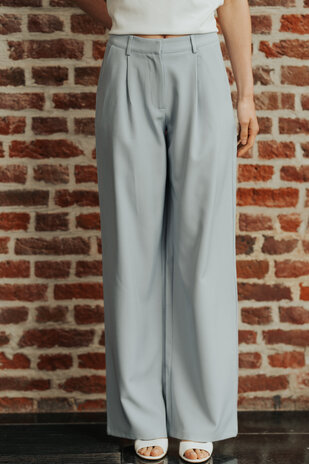 FREYJA pantalon bleu ciel