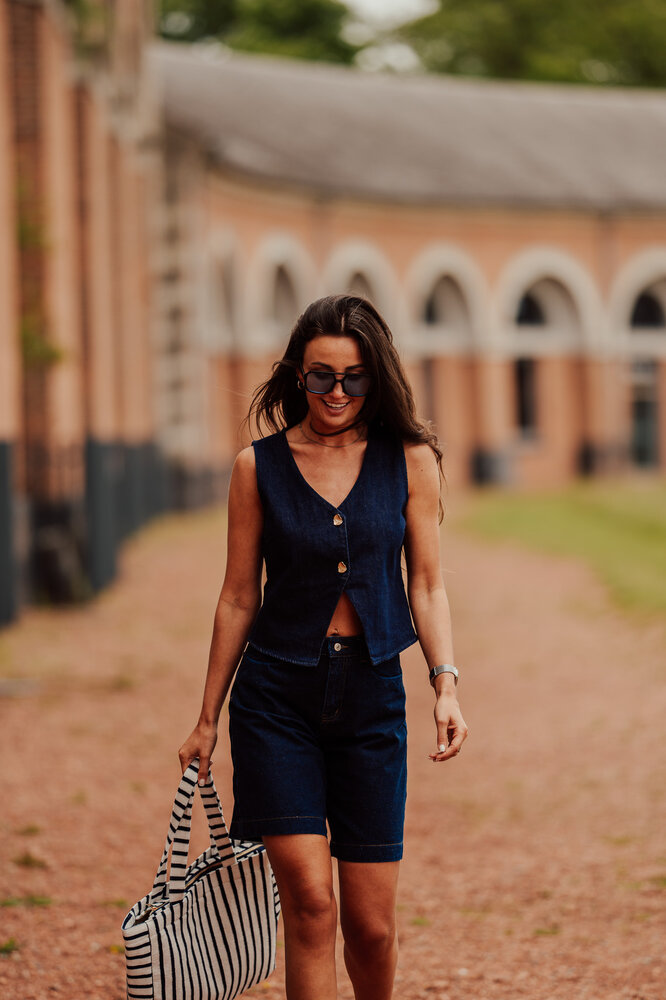 Bermuda en jean brut taille haute VICTUS Bermuda en jean brut taille haute VICTUS
