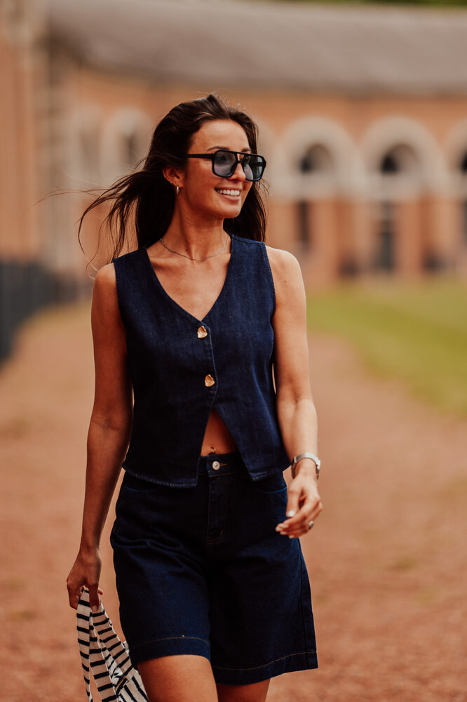 Bermuda en jean brut taille haute VICTUS Bermuda en jean brut taille haute VICTUS