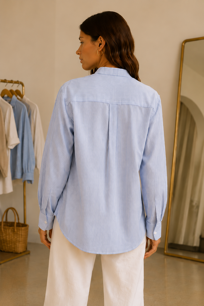 Chemise oversize bleu ciel brodée femme SELENO Chemise oversize bleu ciel brodée femme SELENO
