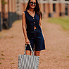 Gilet en jean sans manches THEONIE Gilet en jean sans manches THEONIE