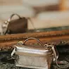 Sac taupe brillant VANITY
