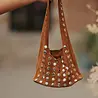 Sac clouté camel ELODIE Sac clouté camel ELODIE